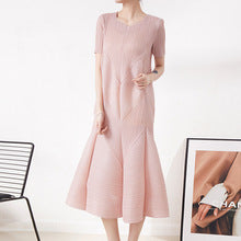 Retro Pleated Fashion Floral Suit Autumn and Winter New Miyake Elastic Top Waist Design Skirt Two-Piece Set