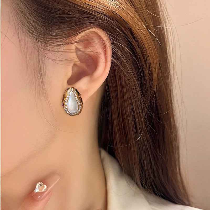 2024 New TikTok Explosions Niche Design Ins Trendy Baroque Pearl Earrings Earrings 925 Silver Manufacturers