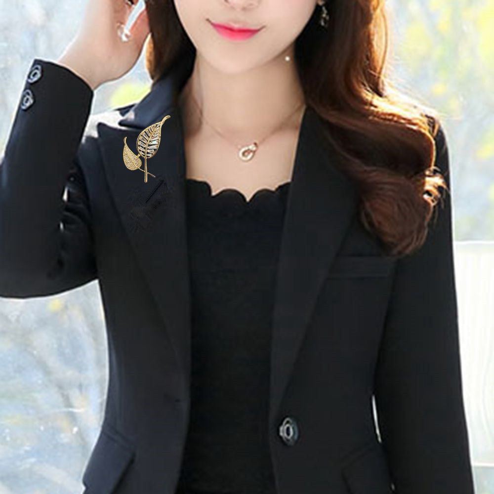 Hollow Leaves Brooch High-grade Sense Inlaid Zircon Corsage Accessories Collar All-match Light Luxury Clothing Accessories Pin