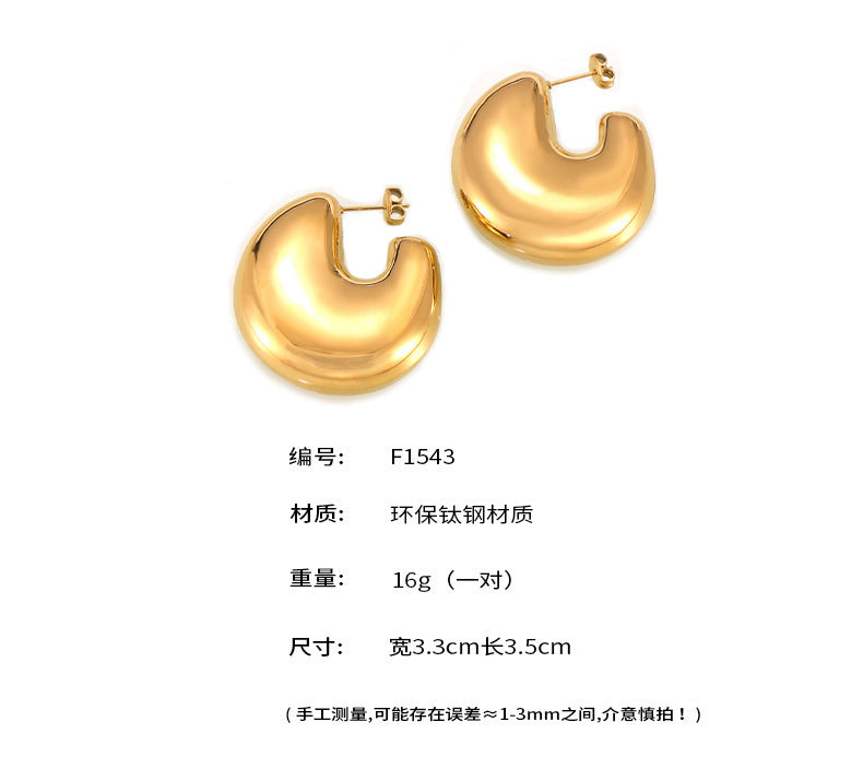 European and American fashion gold geometric C- shaped earrings titanium steel plated 18K gold simple design hollow bright three-dimensional earrings