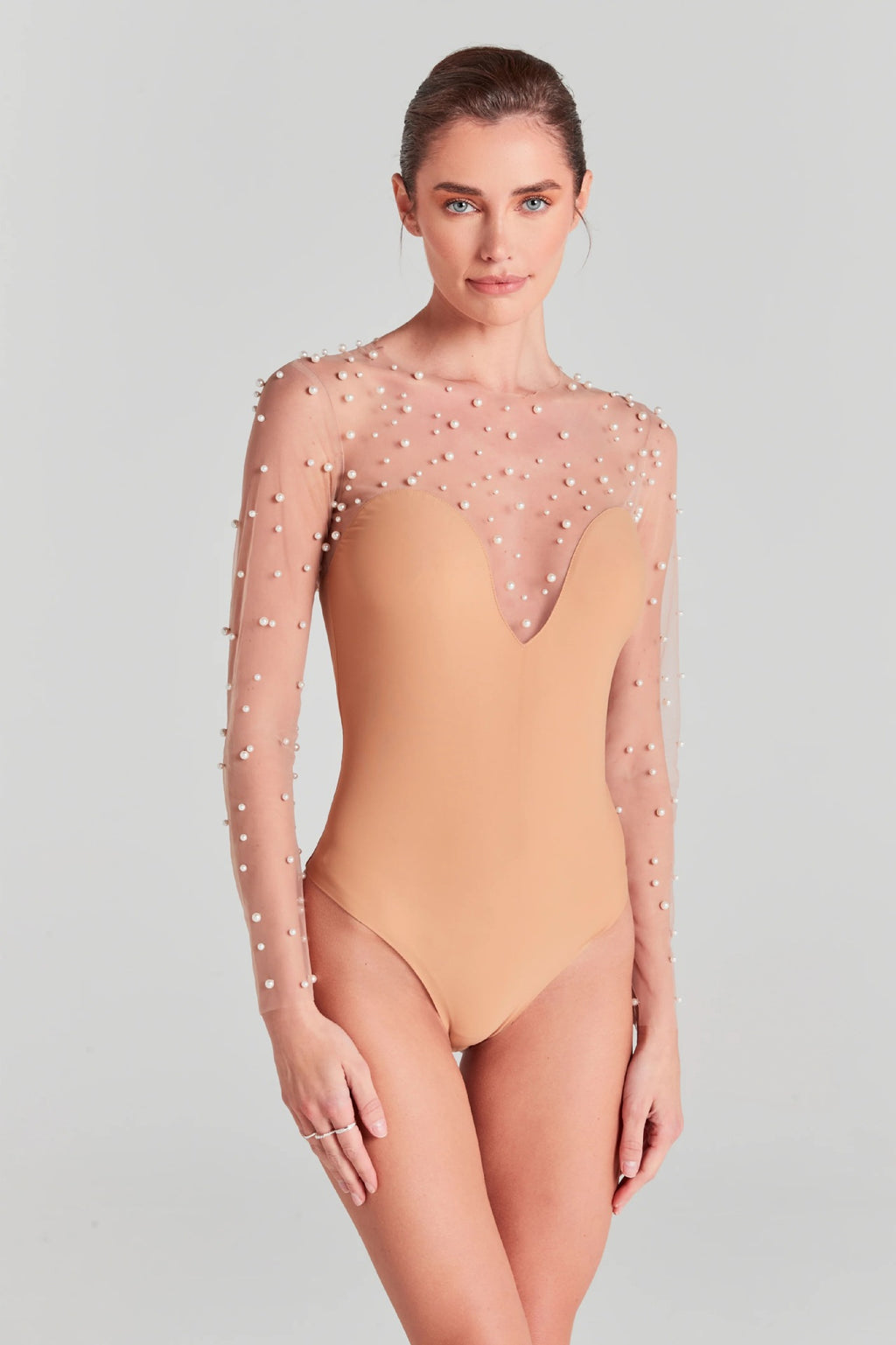 In Stock | White Bubble Bead Jumpsuit, Fashionable Casual Two-Piece Set, High-End European and American Women's Clothing, European and American Style.