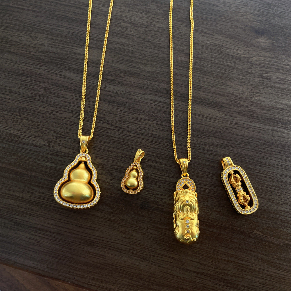 French Retro High-End Clavicle Chain with Diamond-Encrusted Rotating Double Gourd Stacked Chopard Chain Necklace for Women