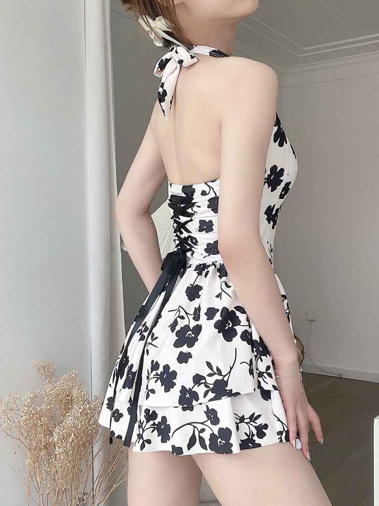 2025 New One-Piece Swimsuit Women's Black Poppy Boxer Corner Conservative Girl Strap Halter High Waist Covering Belly Hot Spring