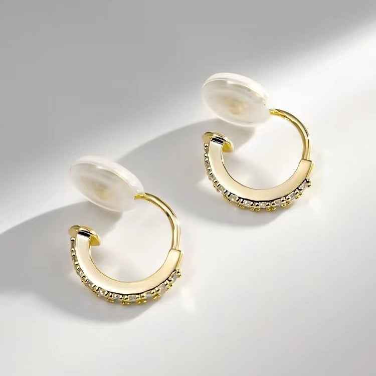 Simple Daily Exquisite Small Ear Clip One-piece Painless Mosquito Incense Plate Earrings Women's Temperament All-match Commuter Ear Accessories