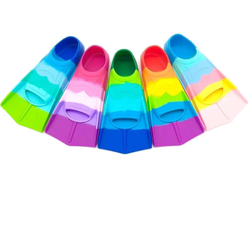 Hot sale professional training freestyle silicone frog shoes short flippers adult children flippers frog shoes manufacturers wholesale