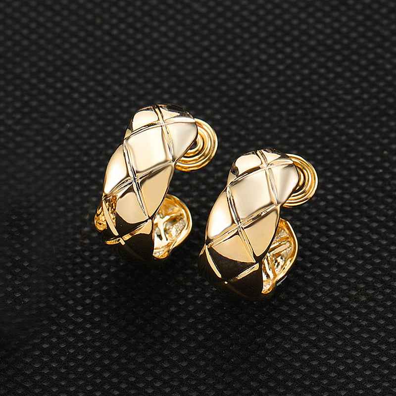 Mosquito-repellent incense plate ear clip no ear hole cold wind earrings earrings simple temperament French check earrings earrings female wholesale