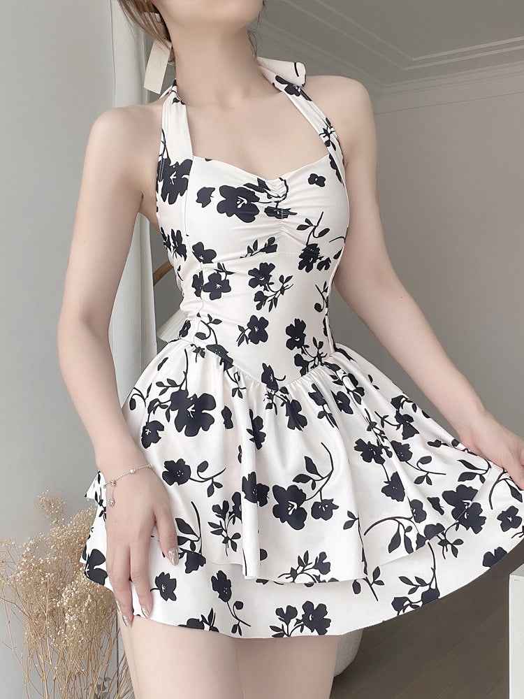 2025 New One-Piece Swimsuit Women's Black Poppy Boxer Corner Conservative Girl Strap Halter High Waist Covering Belly Hot Spring