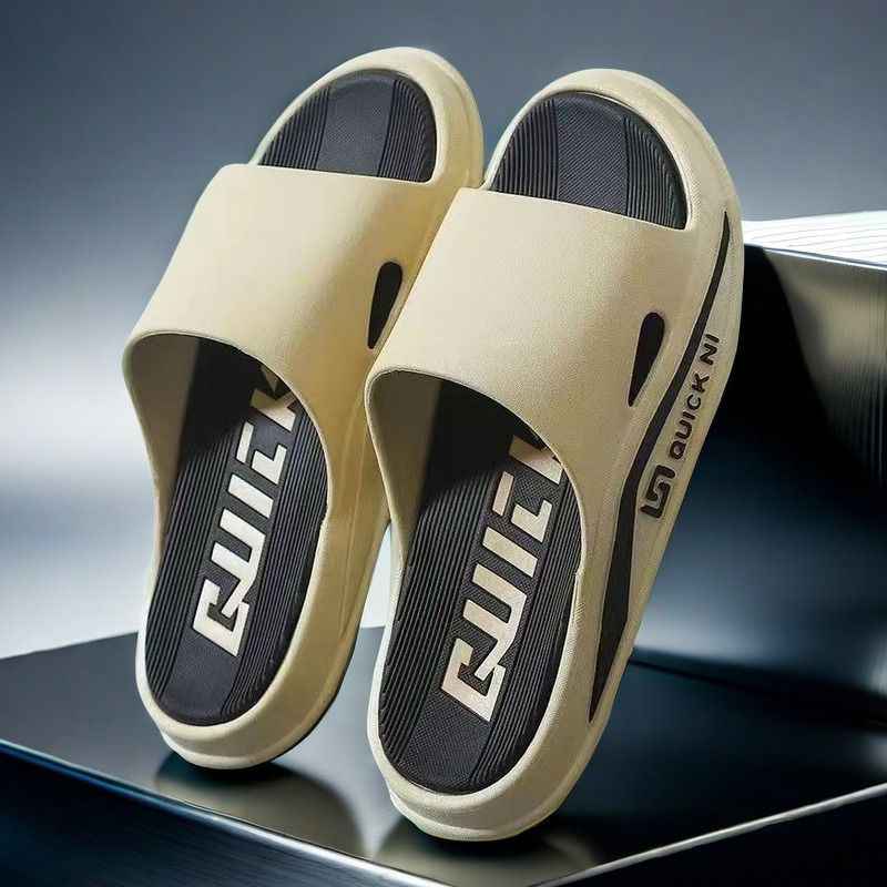 2024 New Korean Style Slippers Men's Trendy Outfit Household Bathroom Thick Bottom Wear-resistant Men's Sandals Wholesale Cross-border