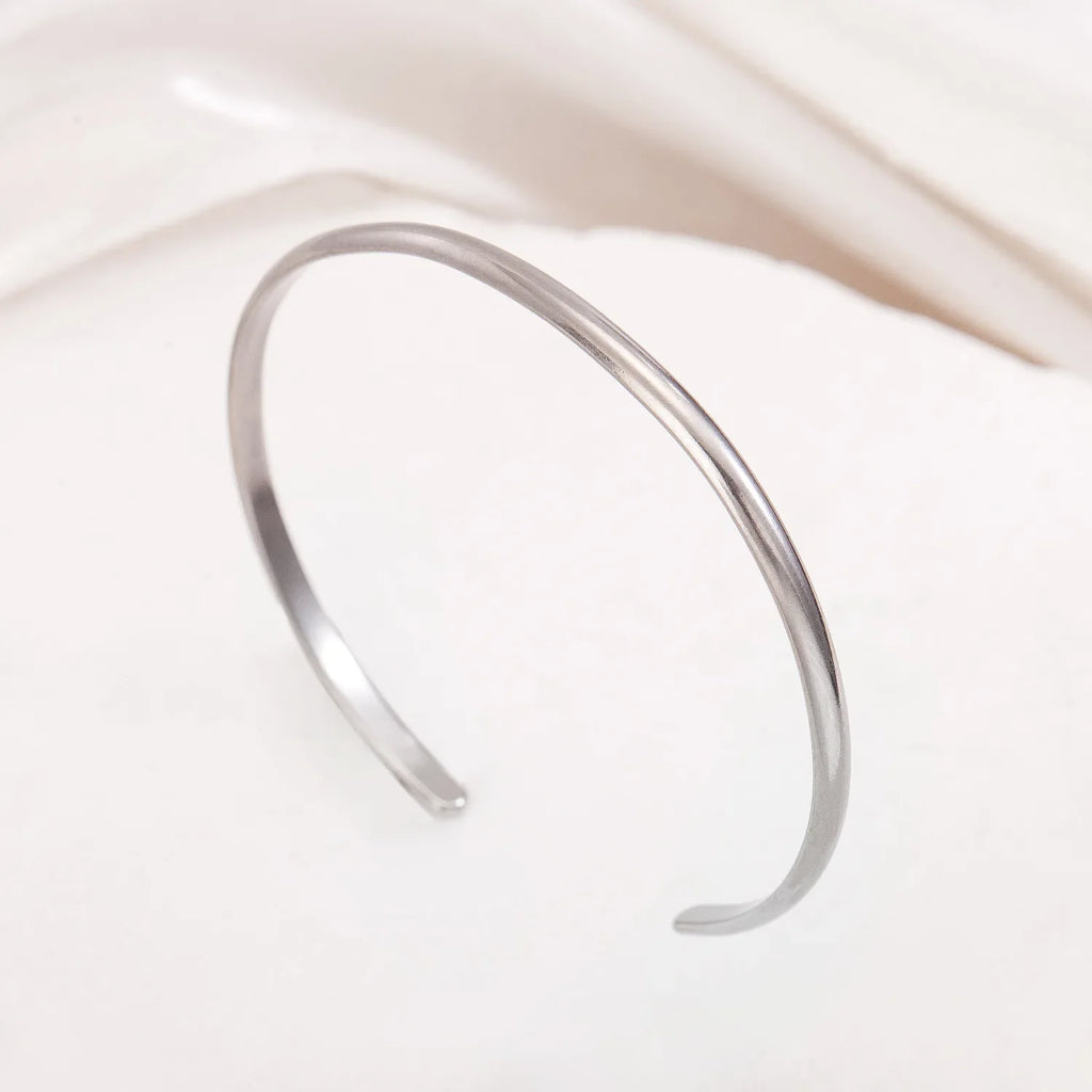 Cross-Border Fashion Personalized Electroplated Non-Fading Women's Bracelet with a Light Luxury and High-End Feel, Open Ring-Shaped Simple Bracelet